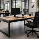 Architektura domowego biura – jak właściwie zaaranżować ergonomiczną przestrzeń do pracy w systemie home office?